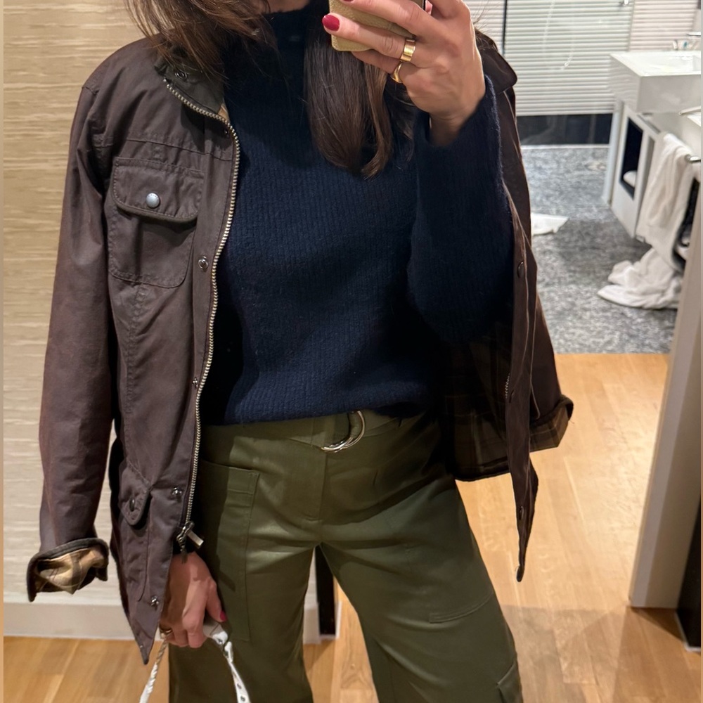 Barbour women’s size 4 waxed coat.